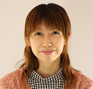 やまさき　かおり